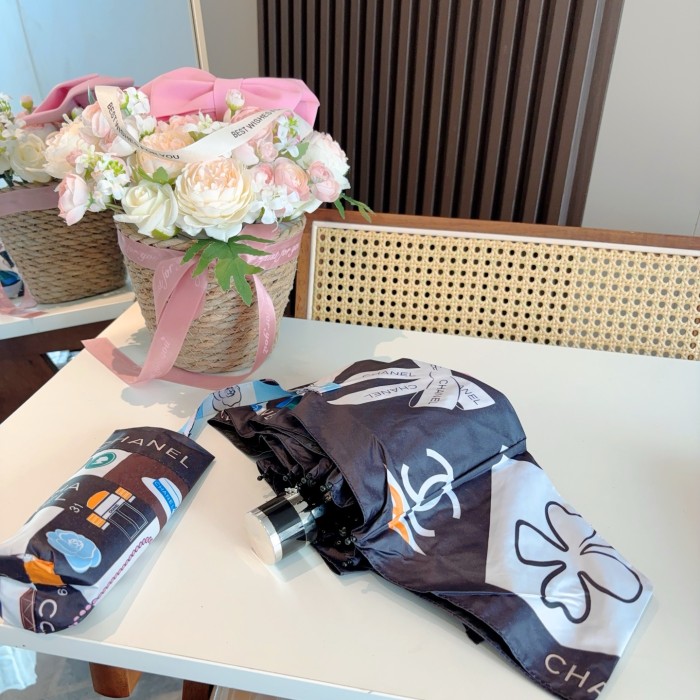 入手困難 シャネル n級品 Chanel 5つ折り傘