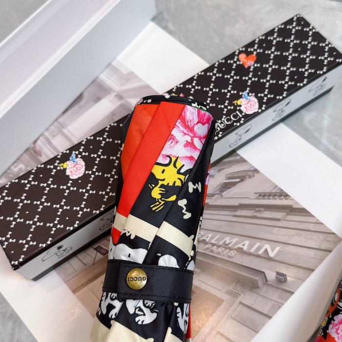 【話題商品！】グッチ n級品 Gucci 三つ折り日焼け止め傘