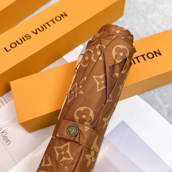 新作 ルイヴィトン コピーおすすめ  Louis Vuitton 三つ折り日焼け止め傘