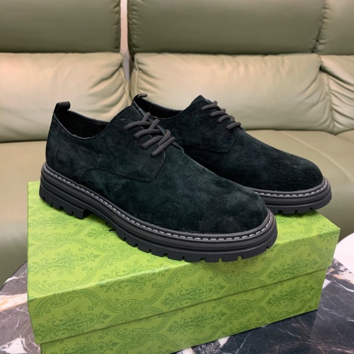 【限定】 グッチ n級品 のビジネスブーツ