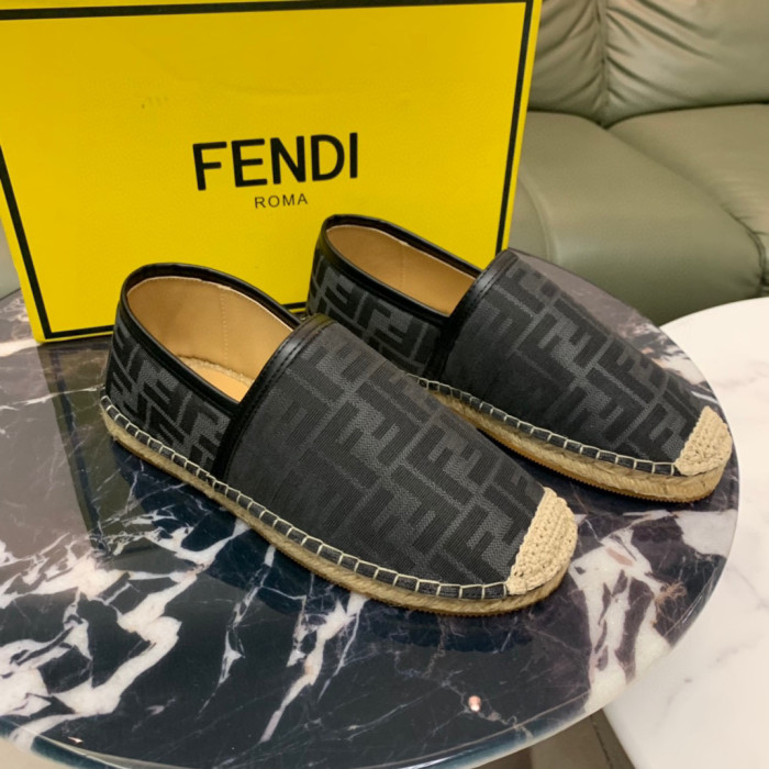超話題! フェンディ 激安偽物 メンズのモデルの足踏み楽福レジャー漁師靴