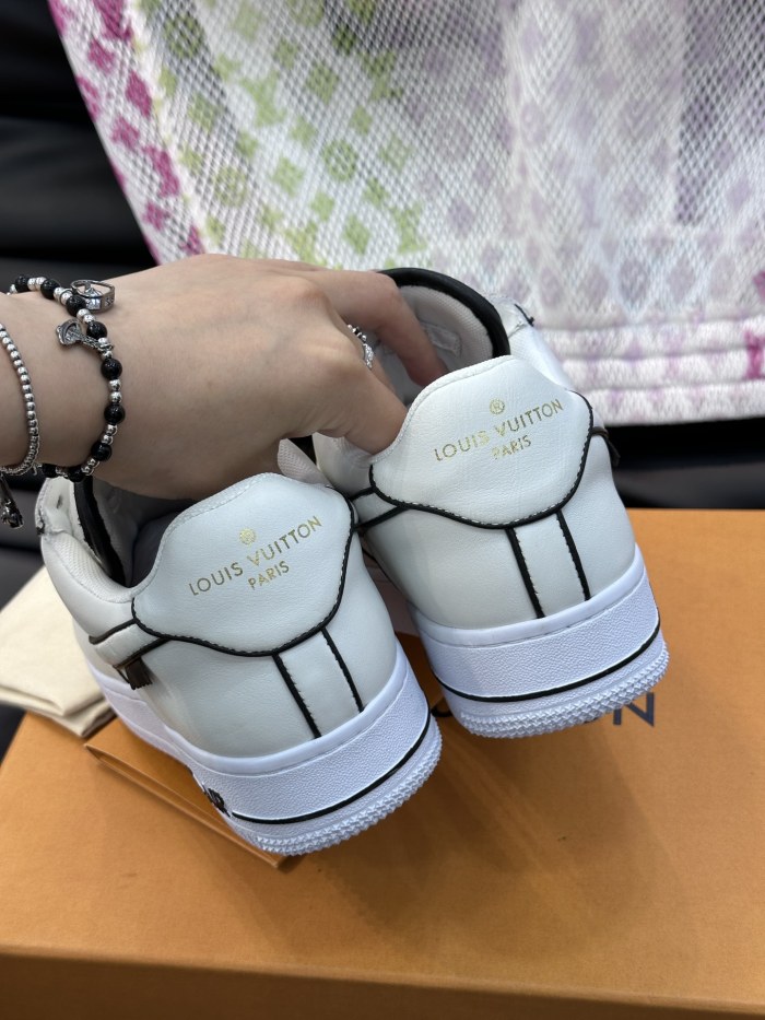 入手困難 ルイヴィトン n級品 L.v X nike連名ローカットカジュアルスニーカー