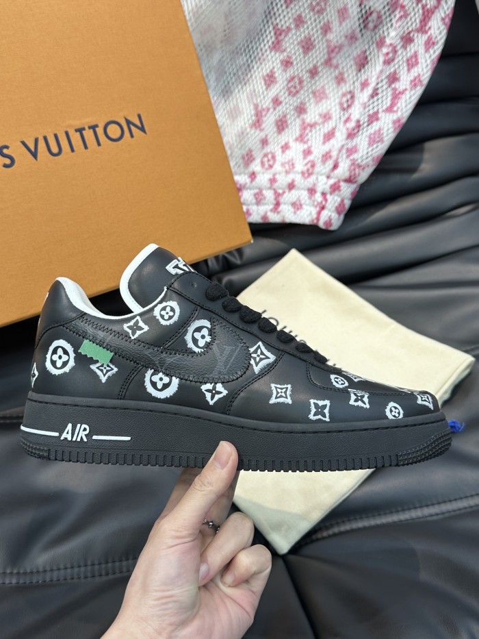 累積売上総額第１位！ルイヴィトン コピー  L.v X nike連名ローカットカジュアルスニーカー