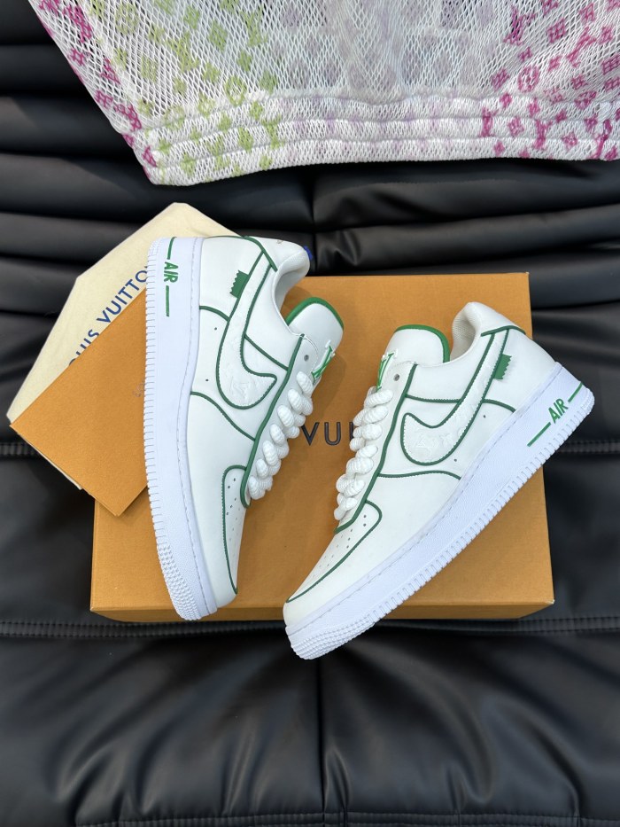 入手困難 ルイヴィトン 激安偽物  L.v X nike連名ローカットカジュアルスニーカー
