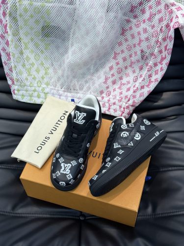 累積売上総額第１位！ルイヴィトン コピー  L.v X nike連名ローカットカジュアルスニーカー