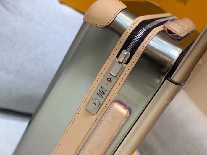 追跡付 ルイヴィトン 激安通販 LOUIS VUITTON 四輪 スーツケース エンクロージャ