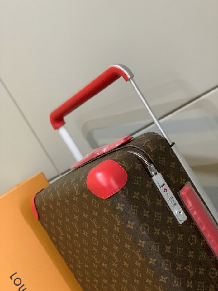 【限定】ルイヴィトン 激安偽物 LOUIS VUITTON 四輪レバーボックス