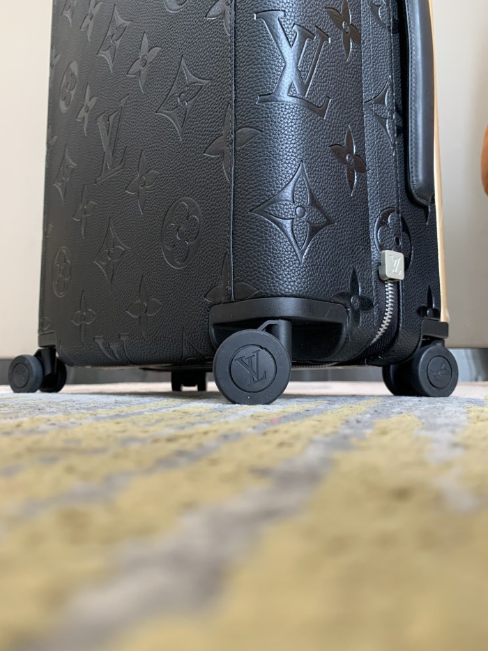 使い勝手良し ルイヴィトン コピーおすすめ LOUIS VUITTON 四輪レバーボックス