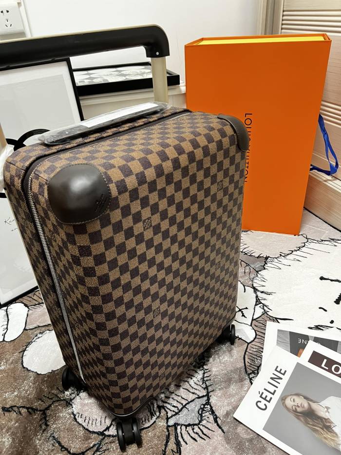 ★超人気 ルイヴィトン 激安偽物 LOUIS VUITTON 四輪レバーボックス