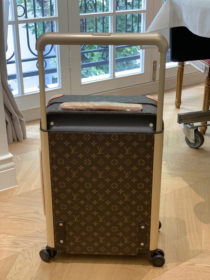 追跡付 ルイヴィトン コピー LOUIS VUITTON 四輪レバーボックス