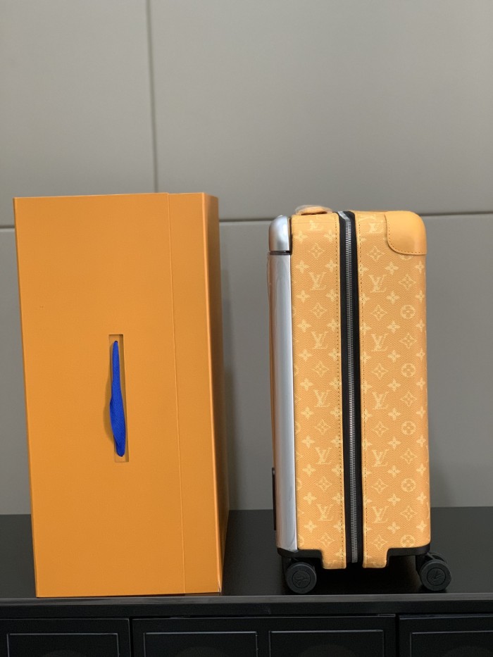 超奇跡の入荷☆ ルイヴィトン スーパーコピー LOUIS VUITTON 四輪レバーボックス