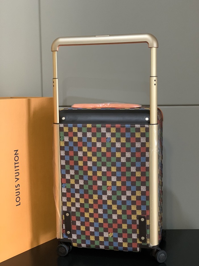 入手困難 ルイヴィトン コピーおすすめ LOUIS VUITTON 四輪レバーボックス