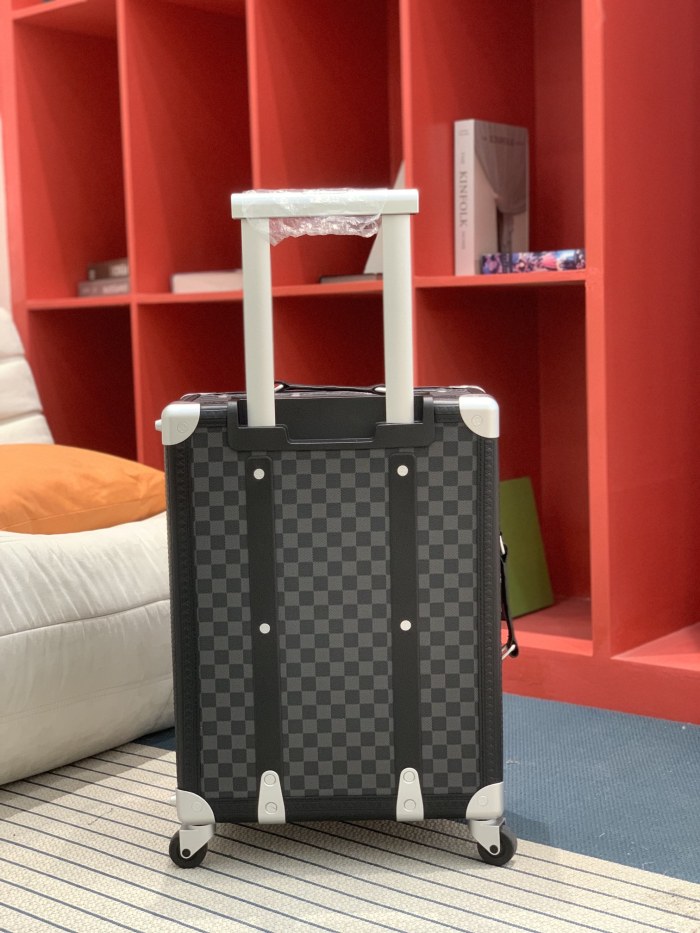 稀少 ルイヴィトン コピーおすすめ LOUIS VUITTON 四輪レバーボックス
