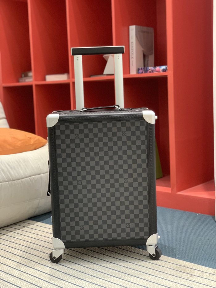 稀少 ルイヴィトン コピーおすすめ LOUIS VUITTON 四輪レバーボックス