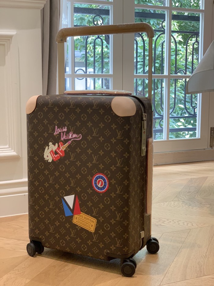追跡付 ルイヴィトン コピー LOUIS VUITTON 四輪レバーボックス