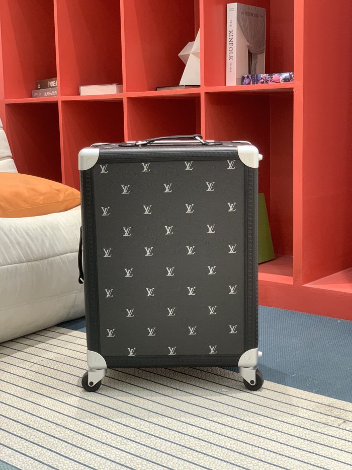 日本未入荷 ルイヴィトン 激安通販 LOUIS VUITTON 四輪レバーボックス