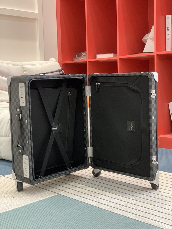 稀少 ルイヴィトン コピーおすすめ LOUIS VUITTON 四輪レバーボックス