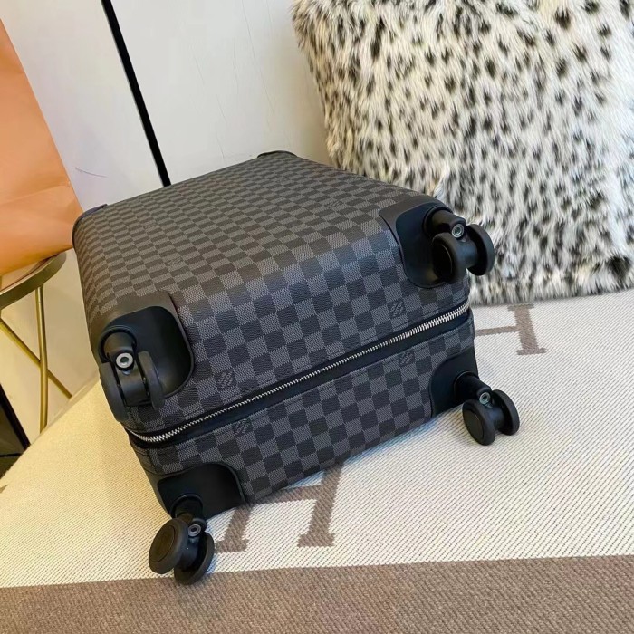 一目惚れ♪ ルイヴィトン 激安通販 LOUIS VUITTON 四輪レバーボックス