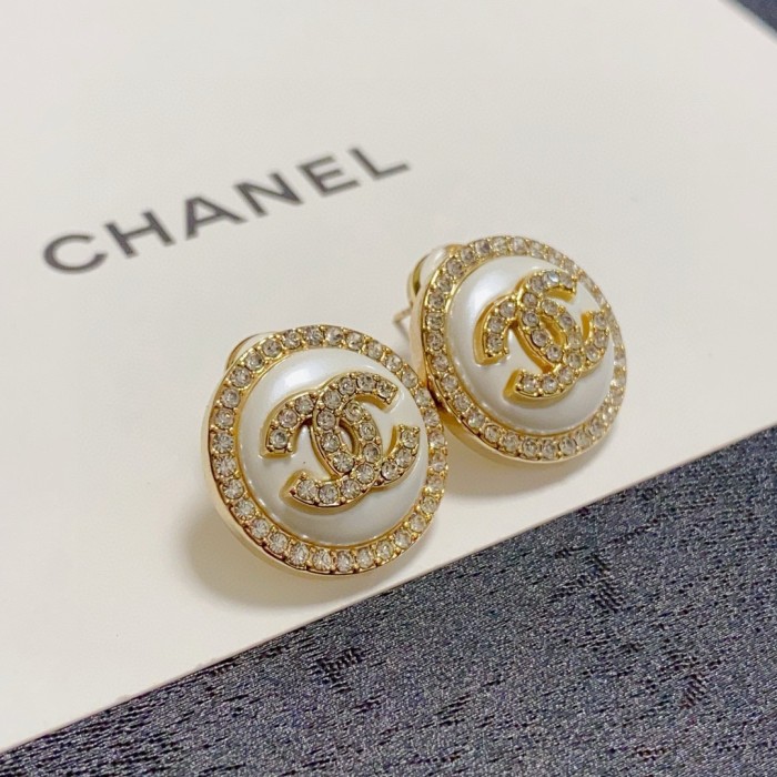 使い勝手良し シャネル スーパーコピー Chanel ダブルCピアス