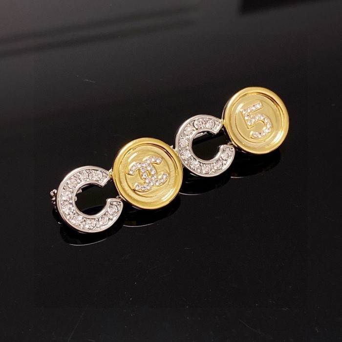 【限定】シャネル n級品 Chanelのブローチ