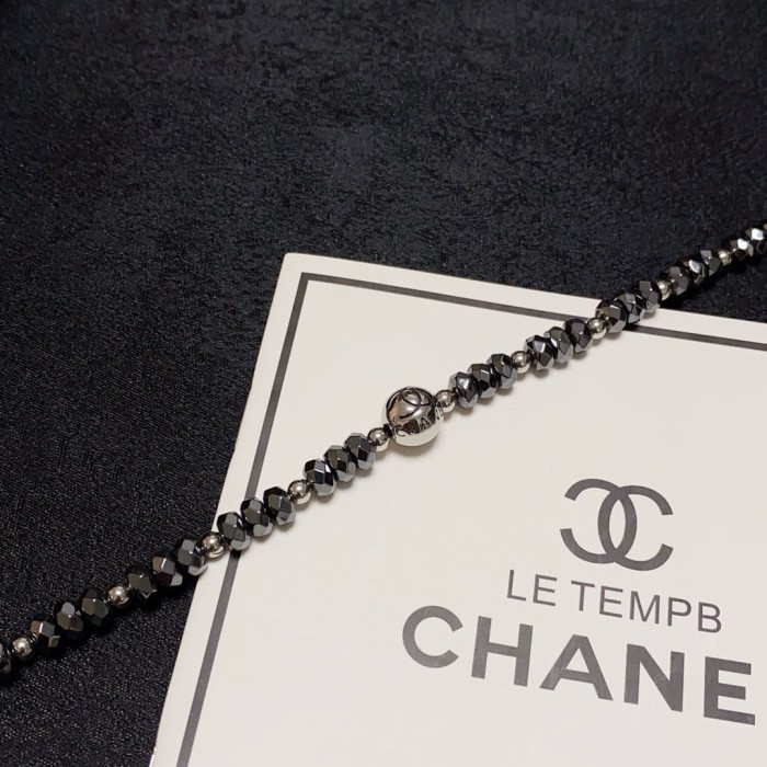 日本未入荷 シャネル 激安偽物 ChanelアルファベットダブルC高級突起天然黒胆石ネックレス