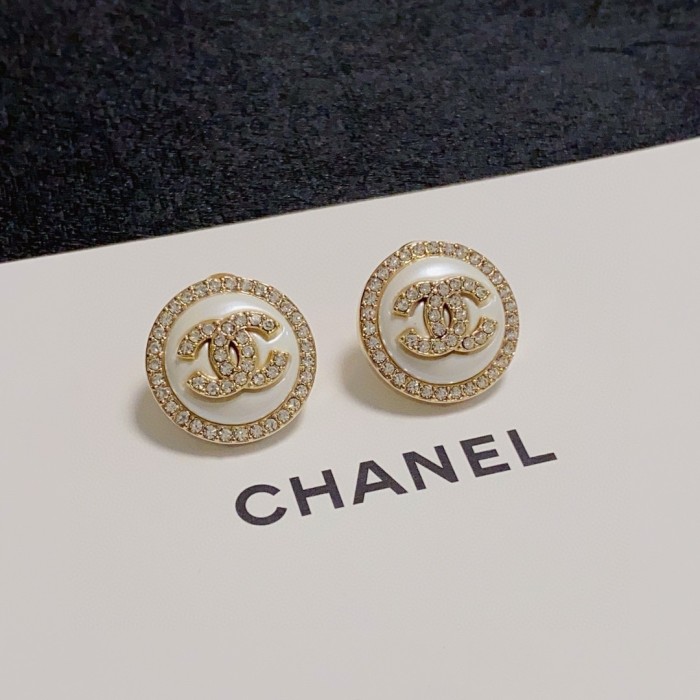 使い勝手良し シャネル スーパーコピー Chanel ダブルCピアス