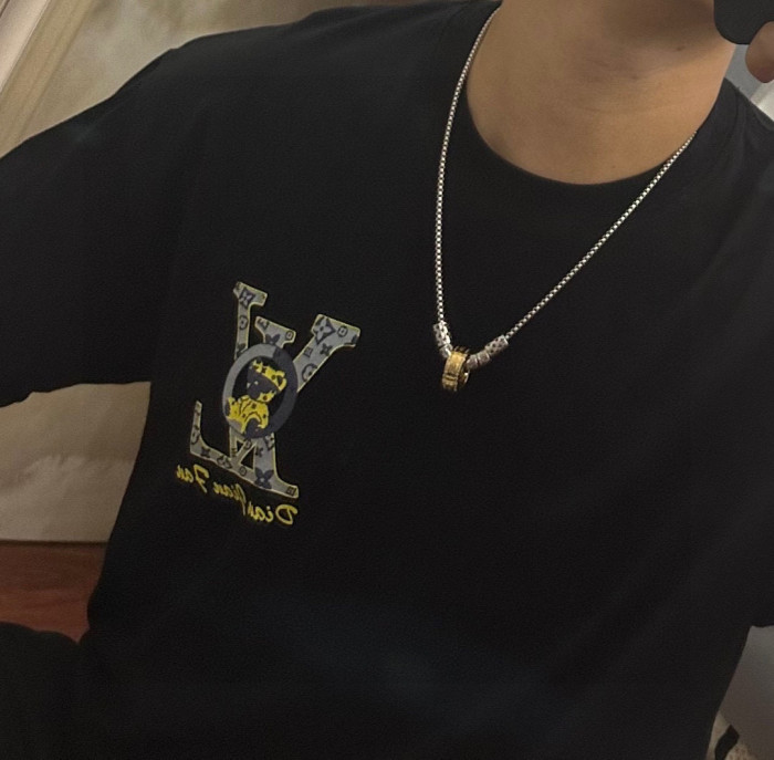 【限定】ルイヴィトン 激安偽物 LV ネックレス