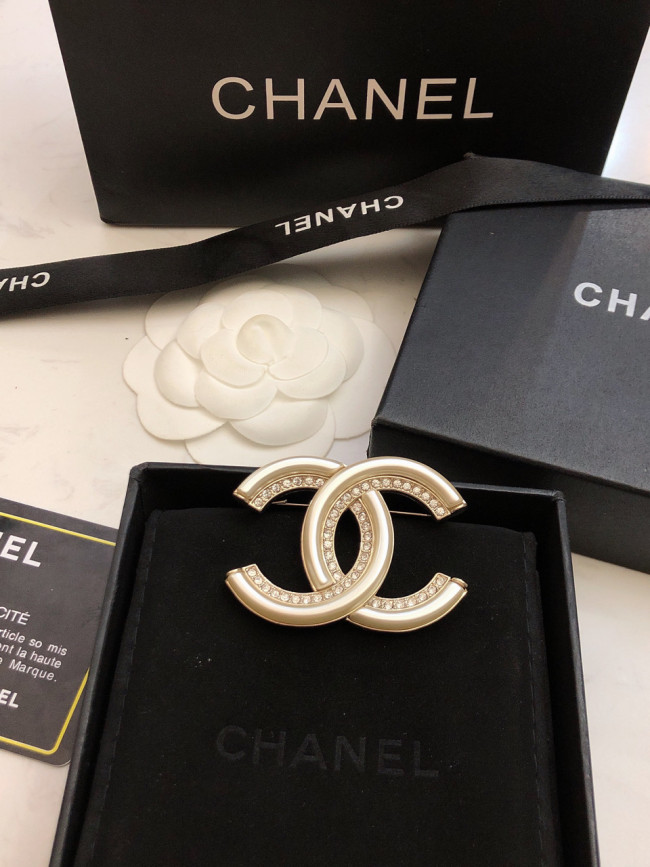【限定】シャネル 激安偽物 Chanelのブローチ人気モデル