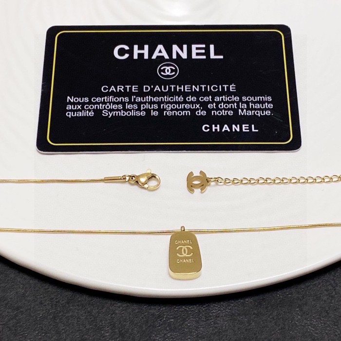 超奇跡の入荷☆ シャネル スーパーコピー Chanelの最新ダブルCイエローゴールドのしずネックレス
