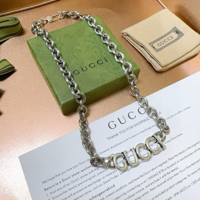 追跡付 グッチ コピーおすすめ のダブルGグッチネックレス