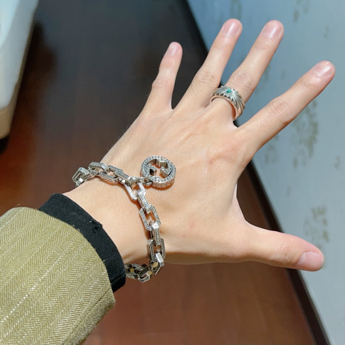 大人気 グッチ 激安通販 ののブレスレット