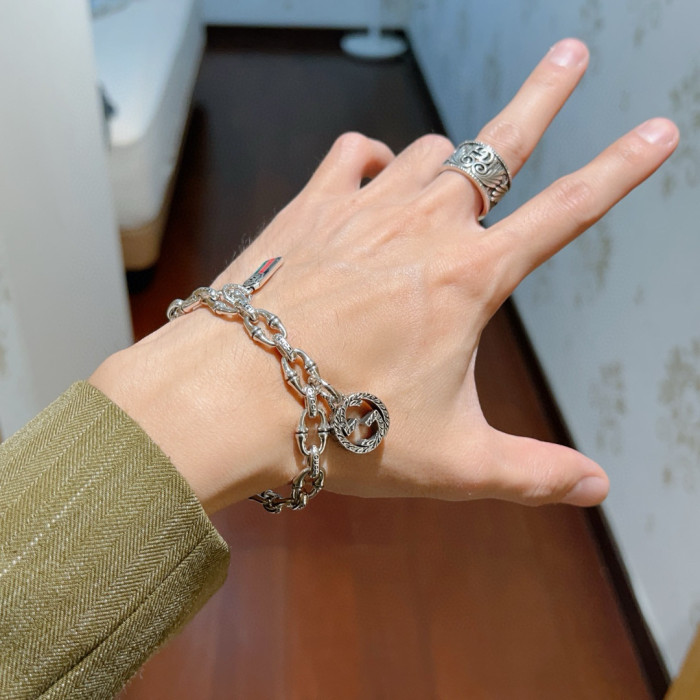 新作 グッチ コピーおすすめ のブレスレット