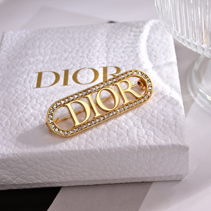 超話題! ディオール 激安通販 のDior アルファベットブローチ