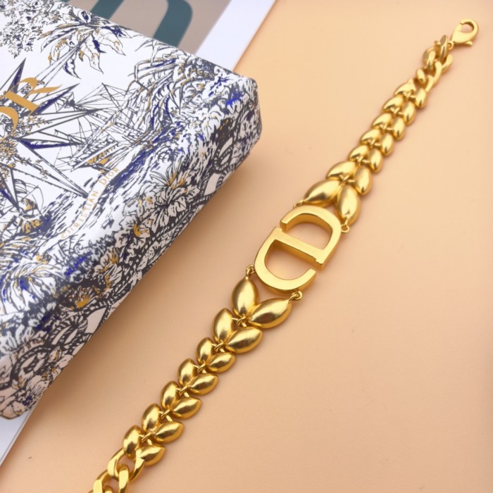【限定】ディオール コピーおすすめ のDior のブレスレット