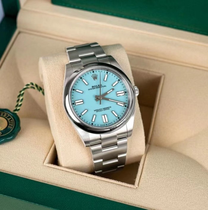 一目惚れ♪ ロレックス コピーおすすめ のROLEX のブルーナイトライトポインター41 mm腕時計