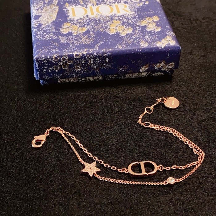 一目惚れ♪ ディオール 激安通販 Dior のアルファベットローズゴールドダブルブレスレット