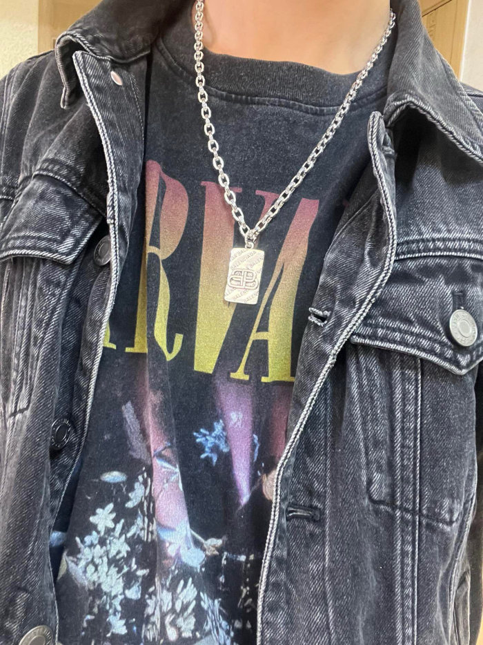 累積売上総額第１位！ バレンシアガ コピー Balenciagaの ネックレス