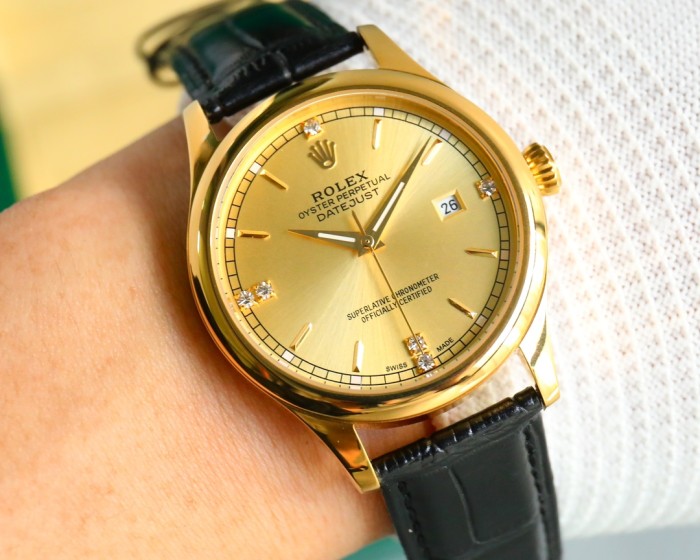 入手困難 ロレックス 偽物通販  のROLEX のアップグレードバージョンの メンズ腕時計2色