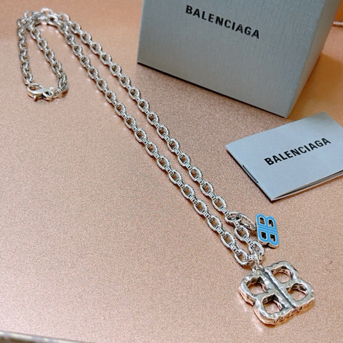 超奇跡の入荷☆ バレンシアガ 偽物通販  Balenciagaの ネックレス