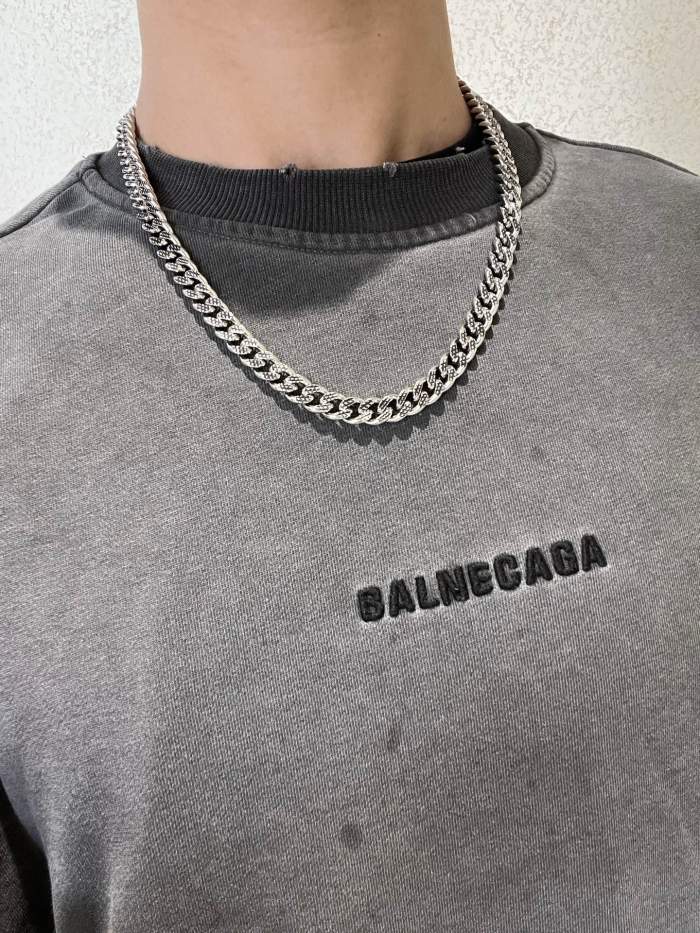 大人気 バレンシアガ 激安通販  Balenciagaの ネックレス
