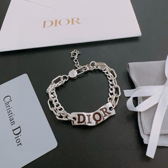 新作 ディオール  スーパーコピー Diorのブレスレット