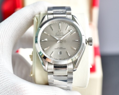 超話題! オメガ スーパーコピー のOMEGASEAMASTER海馬シリーズAQUA TEERA 150 m腕時計