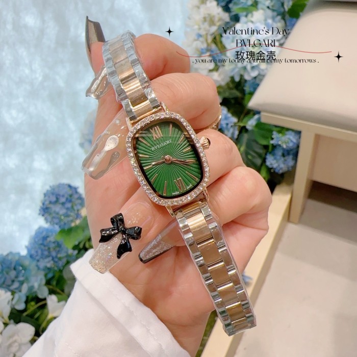 日本未入荷 ブルガリ 激安通販 のBvlgariシリーズのクラシックでスタイリッシュな レディース時計4色