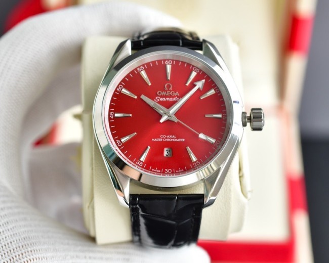 大人気 オメガ コピーおすすめ のOMEGASEAMASTER海馬シリーズAQUA TEERA 150 m腕時計