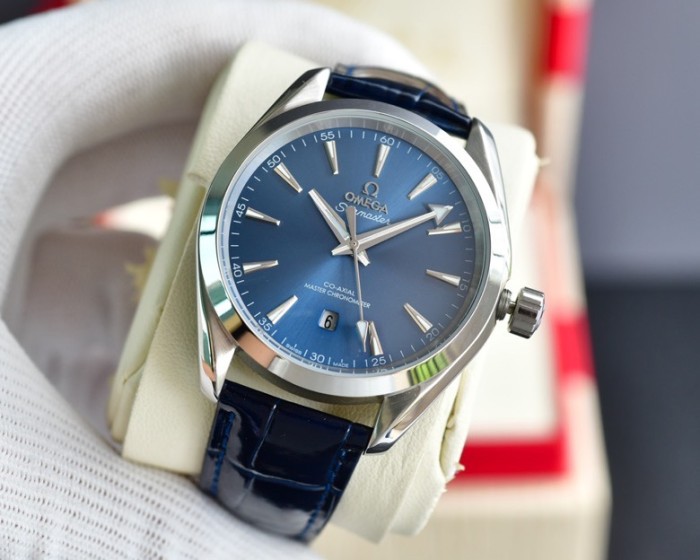 ★超人気 オメガ 激安偽物 のOMEGASEAMASTER海馬シリーズAQUA TEERA 150 m腕時計