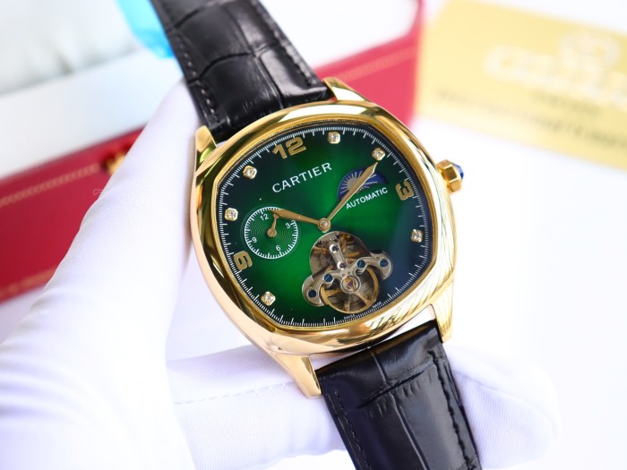 使い勝手良し カルティエ n級品 の CARTIER角型 メンズ 腕時計8色