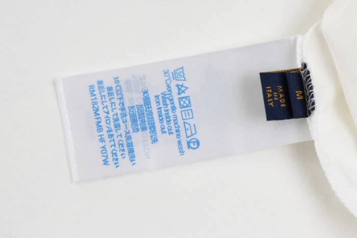 超話題! ルイヴィトン n級品 LV三花柄プリント半袖Tシャツ