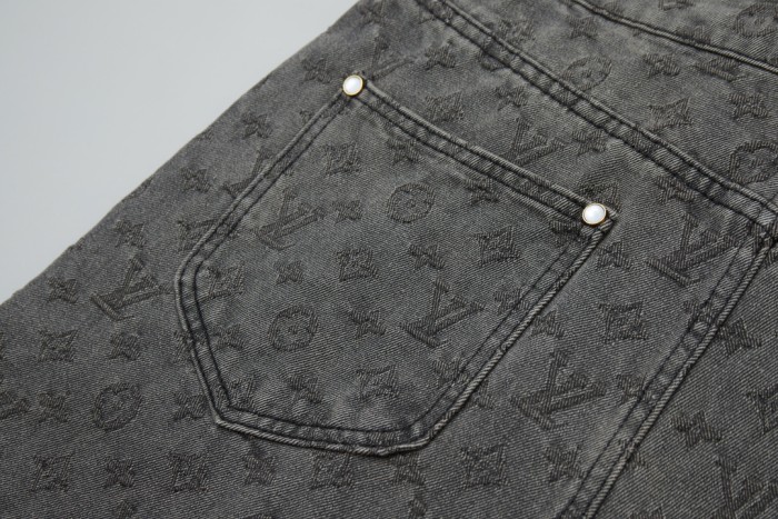 【話題商品！】ルイヴィトン n級品 Lv 25 ss春先の新作ジャカード柄デニムパンツ