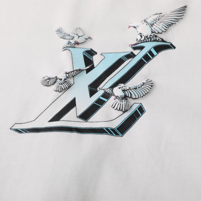 【限定】ルイヴィトン 偽物通販 2025 SS春夏新型ロバの家LVハト🕊️プリントクルーネック半袖Tシャツ