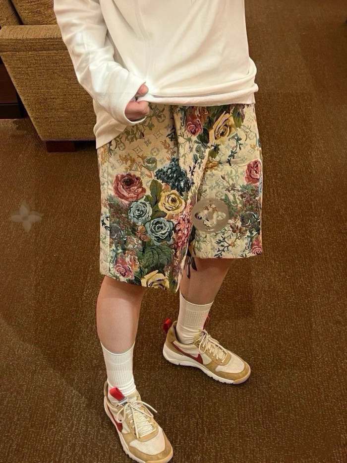 使い勝手良し ルイヴィトン スーパーコピー LV25SSフラワージャカードカジュアルゆったりワイド足ひも抜きストレッチパンツ